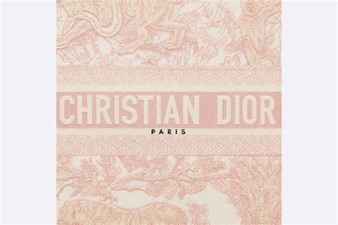 christian dior pink wallpaper.